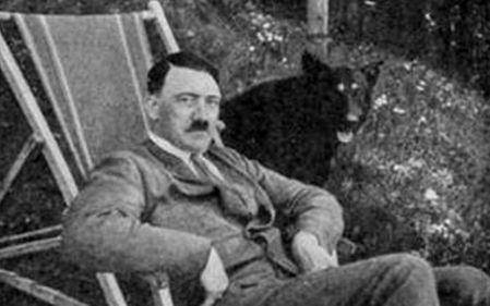 Hitler, vecinul de alături. O copilărie evreiască pe strada liderului nazist 177124