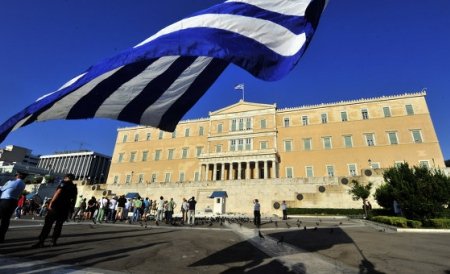 Grecia s-a conformat. A adoptat noul buget de austeritate pentru 2013, aşa cum a cerut FMI