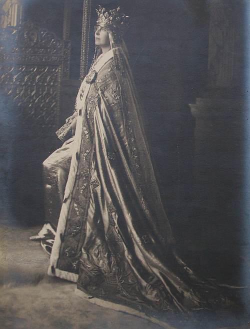 Imagini ISTORICE cu Încoronarea de la Alba Iulia. &quot;Vreau ca România să-şi îndeplinească menirea de civilizaţie în renaşterea Orientului European&quot; 177925