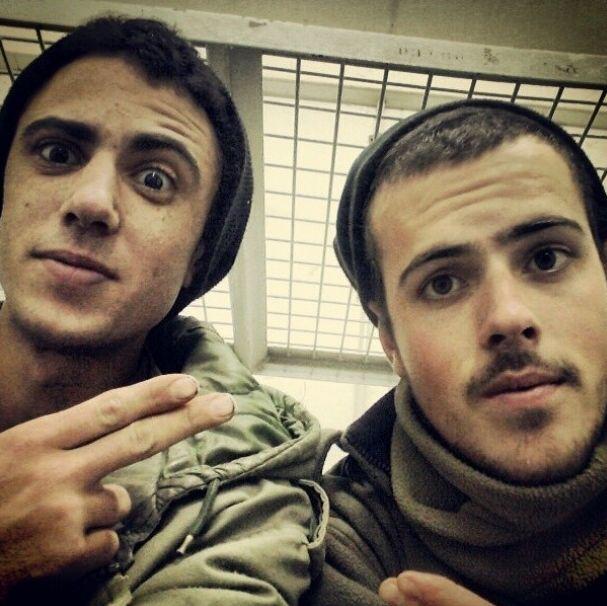 Tinerii care luptă în "războiul speranţelor". Ce fotografii postează pe Instagram soldaţii din Fâşia Gaza 178333