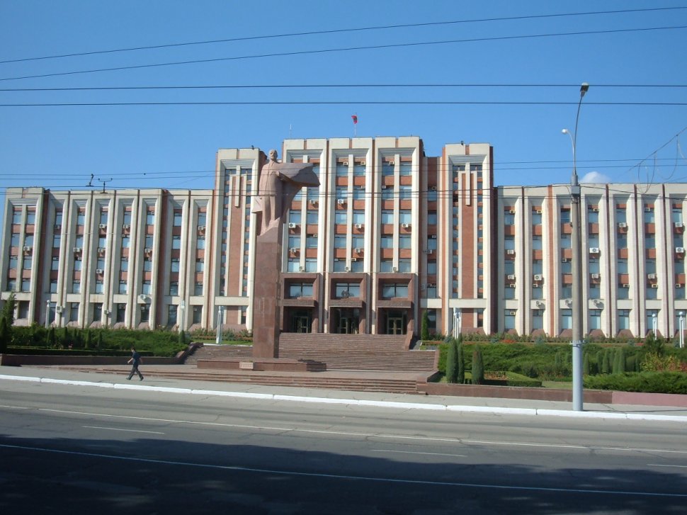 Rusia şi Republica Moldova continuă negocierile privind deschiderea unui consulat rus la Tiraspol