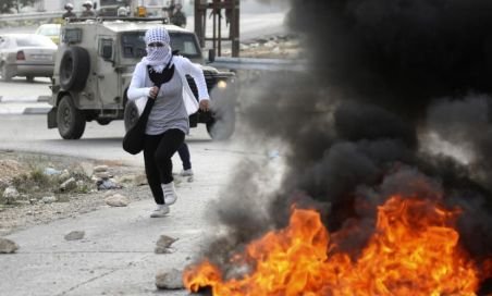 Tunisia îndeamnă la &quot;oprirea agresiunii&quot; împotriva Fâşiei Gaza