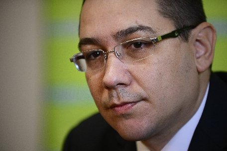 Victor Ponta: Îmi doresc ca preşedintele Băsescu să nu mai meargă la Bruxelles să reprezinte interese personale