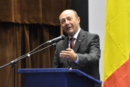 Traian Băsescu, atac la liderii politici: Declaraţiile antieuropene nu reprezintă poziţia oficială a României