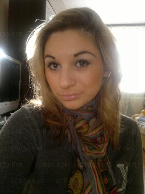 Era o fată normală, dar când s-a decis să facă asta, părinţii au dat-o afară din casă 178601