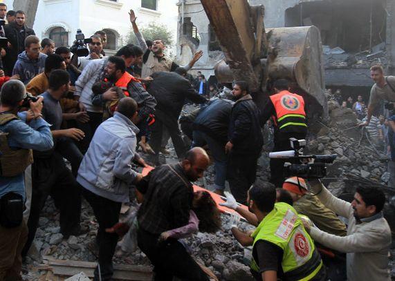 Israelul recunoaşte! O familie de 11 palestinieni a fost ucisă din GREŞEALĂ 178737