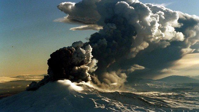 "Muntele Apocalipsei" este gata să erupă. FOTOREPORTAJ cu locul de pe Terra spre care se uită toţi vulcanologii 178718