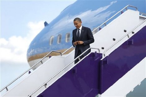 Vizită istorică a preşedintelui american. Barack Obama, primit de zeci de mii de persoane în Myanmar