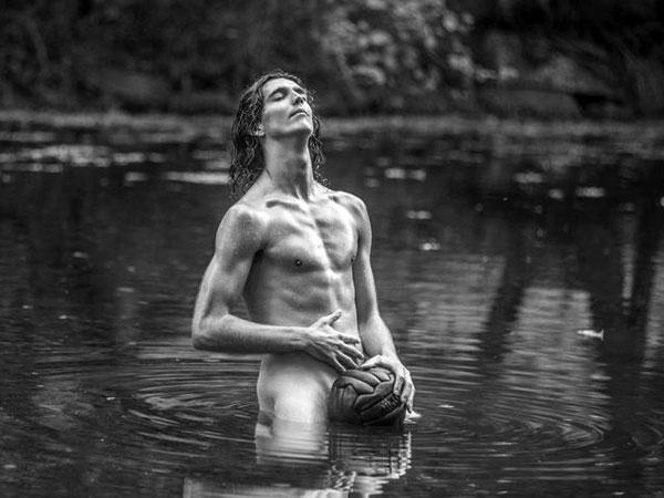 Au renunţat la haine ca să scape clubul de FALIMENT! Asta înseamnă să-ţi iubeşti echipa  178829