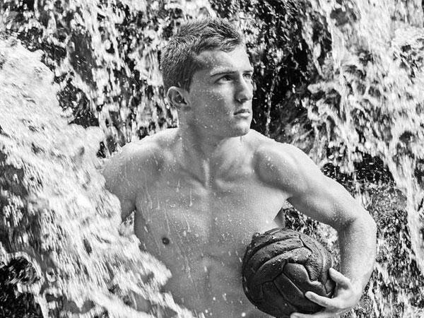 Au renunţat la haine ca să scape clubul de FALIMENT! Asta înseamnă să-ţi iubeşti echipa  178830