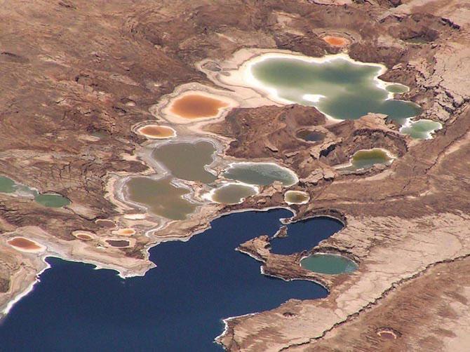 Zăpadă în deşert? Imaginea care a fost văzută de miloane de oameni pe viu şi au fost uimiţi de frumuseţea locului 178846