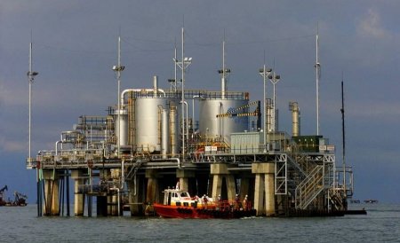 Guvernul vrea ca gazele din Marea Neagră să fie vândute pe piaţa românească. Vezi ce răspuns dă OMV