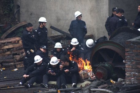 China. O explozie produsă într-o mină de cărbune s-a soldat cu moartea a 18 persoane