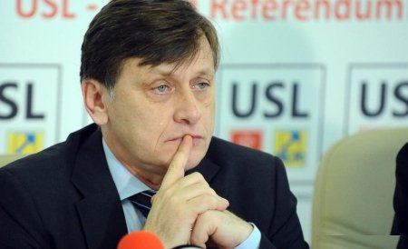 Crin Antonescu: Băsescu va respecta voturile românilor la parlamentare pentru că nu riscă o nouă suspendare 