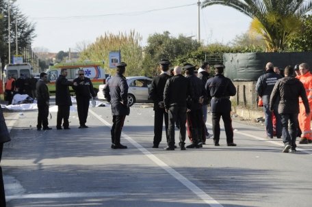 Şase români au murit într-un accident feroviar în Italia