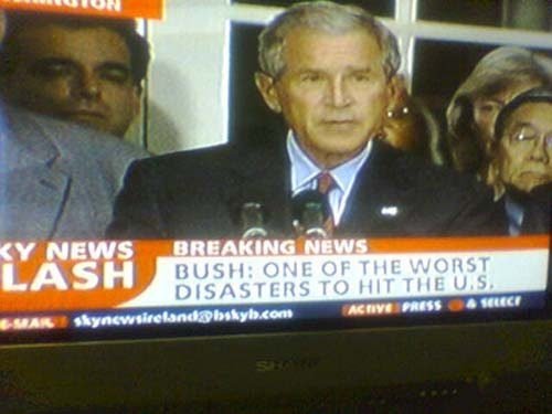 „BREAKING NEWS. Bush: unul dintre cele mai mari dezastre care au lovit SUA”