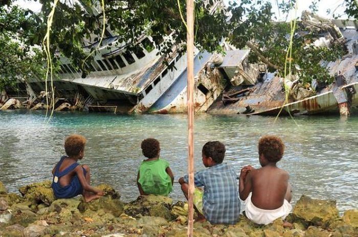 Au găsit imaginea asta pe Google şi s-au decis să meargă să vadă cu ochii lor. Turiştii spun că e intactă 179989