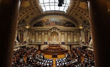 Buget de austeritate fără precedent pentru anul 2013. Parlamentul din Portugalia a adoptat noul bilanţ
