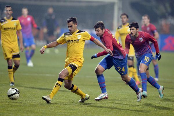 Liderul Ligii I a terminat turul campionatului cu o înfrângere la Braşov, scor 1-3