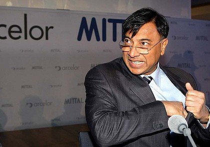 Miliardarul Mittal se întâlneşte de urgenţă cu Hollande, după ce a fost ameninţat cu &quot;exmatricularea&quot; din Franţa 
