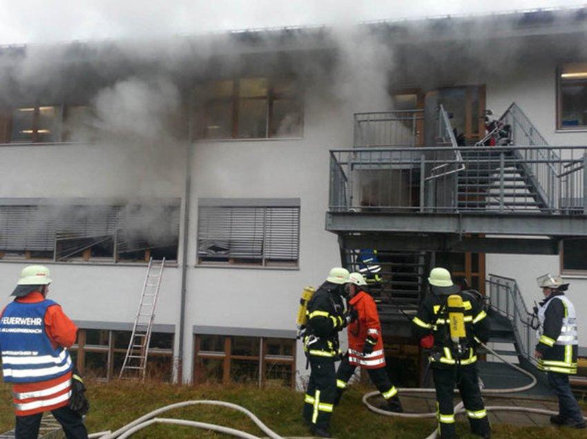 Tragedie în Germania. 14 morţi într-un incendiu la un atelier al persoanelor cu handicap 180101