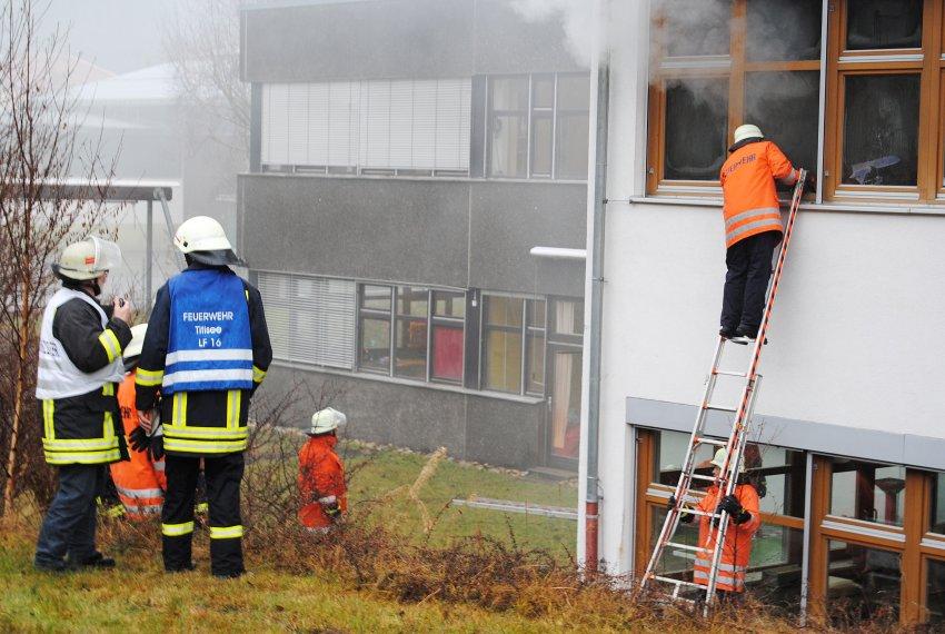 Tragedie în Germania. 14 morţi într-un incendiu la un atelier al persoanelor cu handicap 180108
