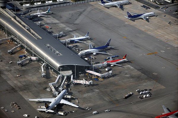 Un terminal al aeroportului din Miami a fost evacuat