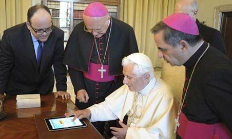Papa îşi face cont pe Twitter. Ce vrea să posteze Suveranul Pontif pe reţeaua de socializare
