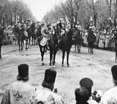 Ediţie Specială: Imagini document de la intrarea Regelui Ferdinand în Bucureşti