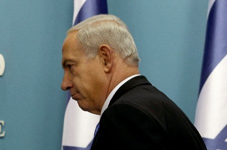 Israelul blochează transferul taxelor colectate de autorităţi către Palestina