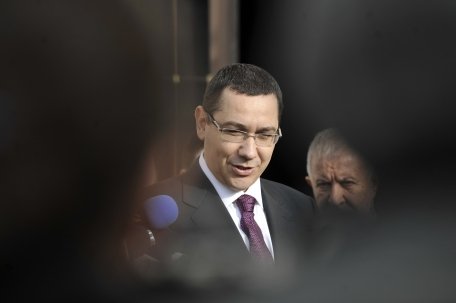 Victor Ponta: Săptămâna viitoare pregătim un &quot;transfer surpriză&quot;  în echipa de Guvern