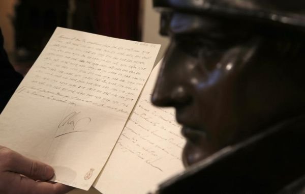 O scrisoare codificată a lui Napoleon, vândută la licitaţie pentru 150.000 de euro