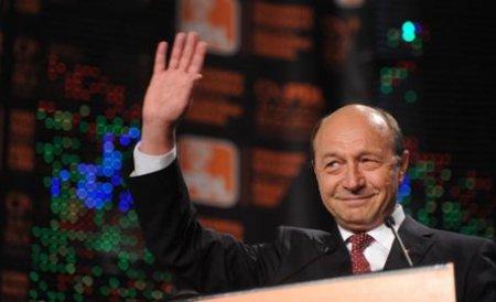 &quot;Traian Băsescu este ultima rămăşiţă a regimului comunist&quot;