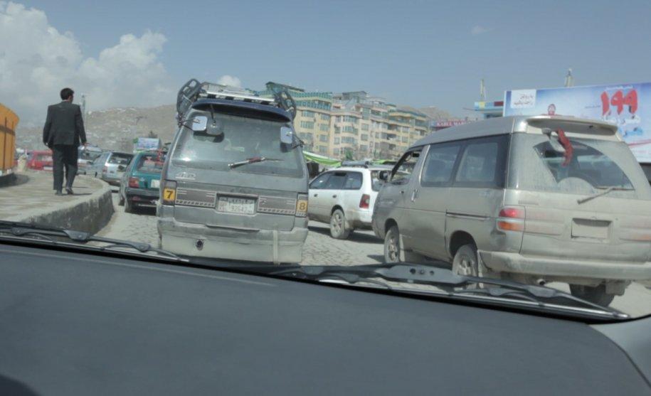 "E ca şi cum am fi martori la sfârşitul lumii, dar nimeni nu poate opri asta". Reportajul făcut de un fost militar american, în Afganistan 182166