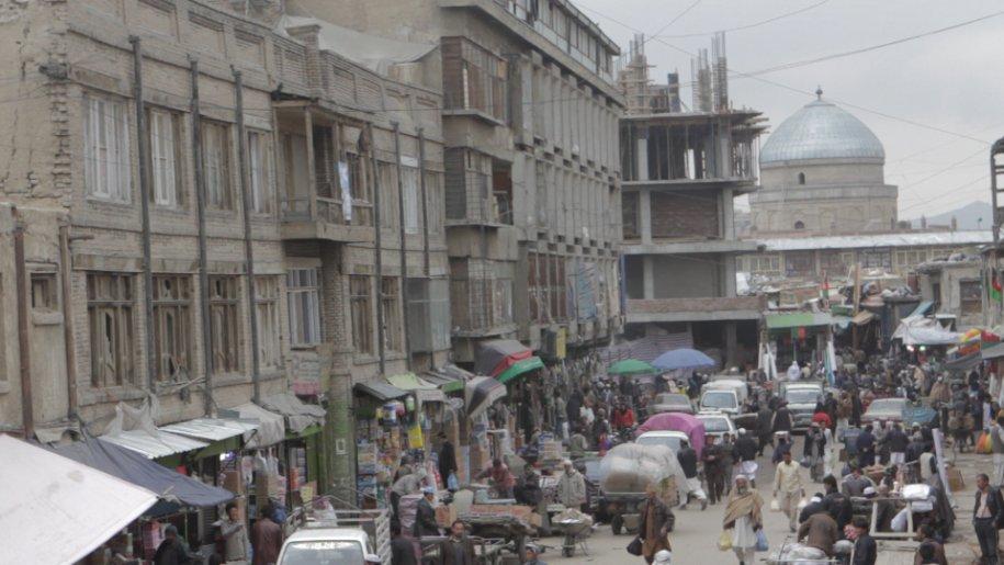 "E ca şi cum am fi martori la sfârşitul lumii, dar nimeni nu poate opri asta". Reportajul făcut de un fost militar american, în Afganistan 182176