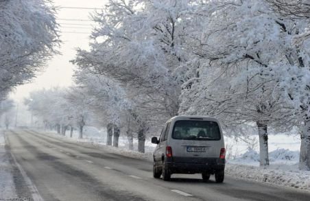 Autostrada Arad-Timişoara, închisă până la 20.30 din cauza viscolului