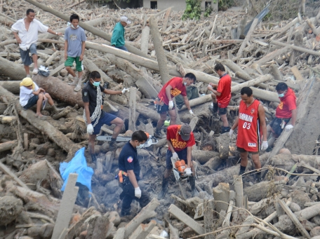 Stare de calamitate naţională în Filipine, după trecerea taifunului Bopha