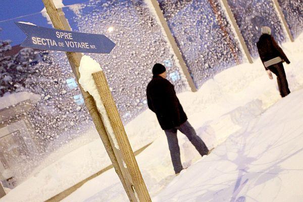Cum se văd alegerile parlamentare în imagini. FOTOREPORTAJ cu momente reprezentative ale evenimentului de ieri 182676