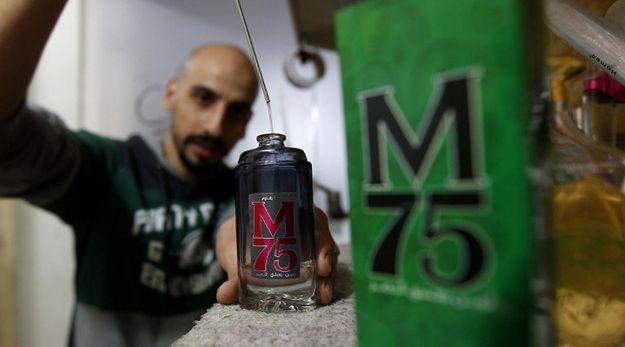 O firmă de cosmetice din Gaza a lansat un parfum "cu miros de victorie" 182973