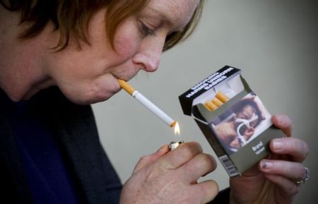 Reguli mai aspre împotriva fumatului. Locurile în care nu mai ai voie să fumezi de la 1 ianuarie