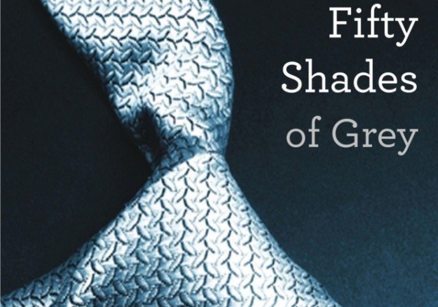Romanul &quot;Fifty Shades of Gray&quot; este cea mai bine vândută carte din 2012 pe site-ul Amazon