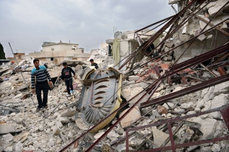 Damasc. Cel puţin opt morţi în urma unui raid al aviaţiei siriene asupra unei tabere de refugiaţi