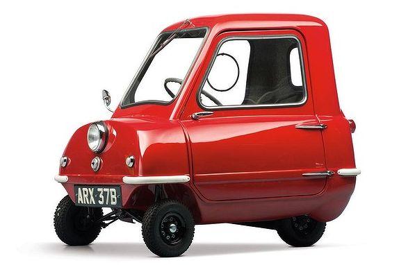 Cele mai mici maşini din lume, scoase la licitaţie în Statele Unite 183737