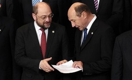 Misterul biletului de la Bruxelles. Schulz: Hârtia era despre coabitarea Băsescu-Ponta
