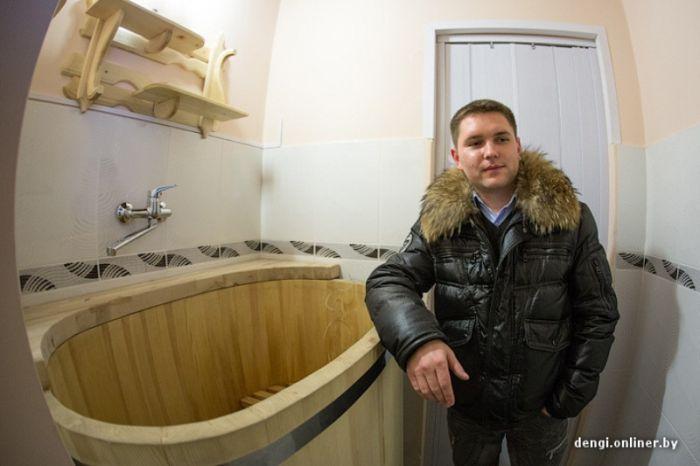 Ce le face femeia asta bărbaţilor care îi calcă pragul casei. A devenit o afacere foarte profitabilă 183963