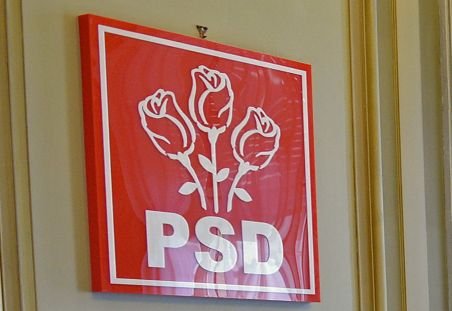Reuniune a liderilor PSD  la un hotel din Capitală.  Victor Ponta este prezent, dar presa nu are acces