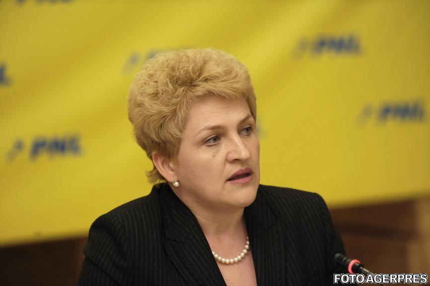 Ei sunt miniştrii din Guvernul Ponta II. Vezi cele mai importante date biografice  184219