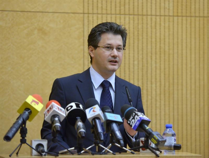 Ei sunt miniştrii din Guvernul Ponta II. Vezi cele mai importante date biografice  184229