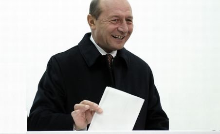 Preşedintele Băsescu a semnat decretul de numire a noului Cabinet 