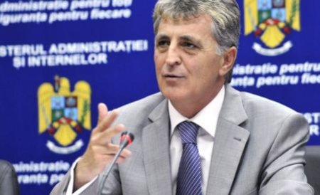 Mircea Duşa a preluat ştafeta Ministerului Apărării Naţionale, de la Cornel Dobriţoiu